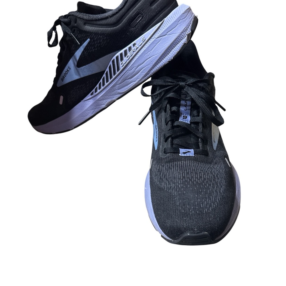 Brooks Launch 8&1/2Black Running Shoes